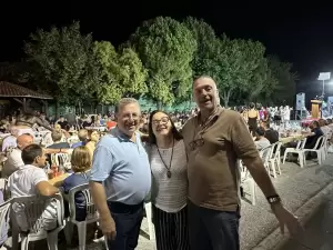 Χόρεψε με την ψυχή του ο Γιάννης Ντούμος στο βλάχικο γλέντι των Κοκκινοπλιτών Πιερίας Χόρεψε με την ψυχή του ο Γιάννης Ντούμος στο βλάχικο γλέντι των Κοκκινοπλιτών Πιερίας