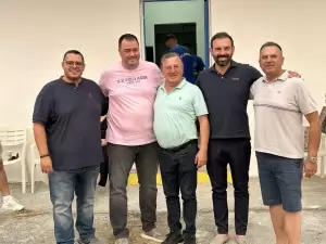 Ο Γιάννης Ντούμος στον Αγιασμό και την πρώτη συνάντηση του Α. Ο. Παραλίας