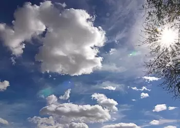 Ο Καιρός σήμερα για Κατερίνη και Πιερία: Γενικά αίθριος καιρός. Αυξημένες νεφώσεις Ο Καιρός σήμερα για Κατερίνη και Πιερία: Γενικά αίθριος καιρός. Αυξημένες νεφώσεις