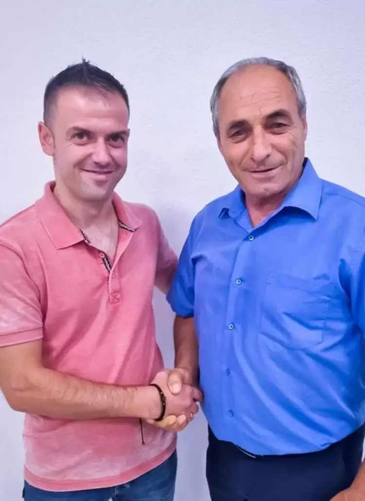 Καλωσορίζουμε τον κ. Δημήτρη Νιβάτση στον συνδυασμό μας "Ανανέωση & Δημιουργία" Καλωσορίζουμε τον κ. Δημήτρη Νιβάτση στον συνδυασμό μας “Ανανέωση & Δημιουργία”