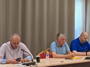 Κατερίνη: «Ροντέο» το Δημοτικό Συμβούλιο στην εκπνοή του χρόνου Κατερίνη: «Ροντέο» το Δημοτικό Συμβούλιο στην εκπνοή του χρόνου