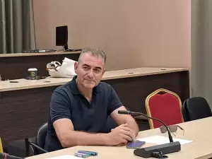 Κατερίνη: «Ροντέο» το Δημοτικό Συμβούλιο στην εκπνοή του χρόνου Κατερίνη: «Ροντέο» το Δημοτικό Συμβούλιο στην εκπνοή του χρόνου