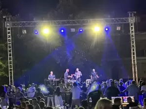 Κοντά στους πολίτες, ο Γιάννης Ντούμος, στα προβλήματά τους αλλά και στις χαρούμενες στιγμές τους