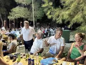 Κοντά στους πολίτες, ο Γιάννης Ντούμος, στα προβλήματά τους αλλά και στις χαρούμενες στιγμές τους