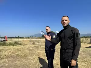 Λέσχη Ελλήνων Καταδρομέων Αλεξιπτωτιστών Ν. Πιερίας: Ρίψεις Αλεξιπτωτιστών Χορτερό Λέσχη Ελλήνων Καταδρομέων Αλεξιπτωτιστών Ν. Πιερίας: Ρίψεις Αλεξιπτωτιστών Χορτερό