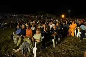 Πύδνεια 2023: Πλήθος κόσμου στο Βυζαντινό κάστρο για να απολαύσει τον Χρήστο Θηβαίο Πύδνεια 2023: Πλήθος κόσμου στο Βυζαντινό κάστρο για να απολαύσει τον Χρήστο Θηβαίο