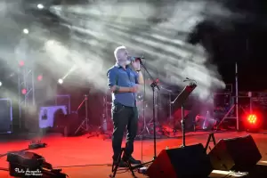 Πύδνεια 2023: Πλήθος κόσμου στο Βυζαντινό κάστρο για να απολαύσει τον Χρήστο Θηβαίο Πύδνεια 2023: Πλήθος κόσμου στο Βυζαντινό κάστρο για να απολαύσει τον Χρήστο Θηβαίο