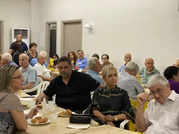 Τα αποκαλυπτηρια της Οδού Δάσκαλου Χρήστου Μαύρου στην Νέα Έφεσο