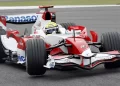 Η Toyota διαψεύδει τις φήμες επιστροφής στην F1 με τη Mclaren