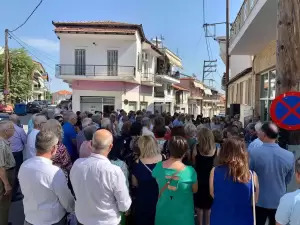 Αγιασμός εγκαινίων Εκλογικού Κέντρου Κολινδρού του συνδυασμού “Θέλουμε και Μπορούμε” Αγιασμός εγκαινίων Εκλογικού Κέντρου Κολινδρού του συνδυασμού “Θέλουμε και Μπορούμε”