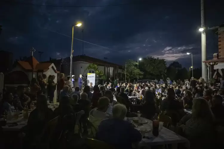 Χωρίς προηγούμενο η συγκέντρωση Κώστα Κουκοδήμου στην περιοχή Μυλαυλάκου Παραδείσου το απόγευμα της Τετάρτης. Χωρίς προηγούμενο η συγκέντρωση Κώστα Κουκοδήμου στην περιοχή Μυλαυλάκου Παραδείσου το απόγευμα της Τετάρτης.