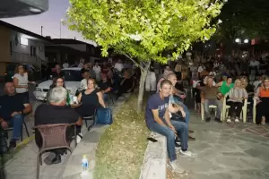 Δυναμική εμφάνιση και θερμή υποδοχή Γιάννη Ντούμου σε Παλαιό Κεραμίδι και Εξοχή