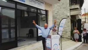 Εγκαίνια του εκλογικού κέντρου του Χρήστου Κομπατσιάρη στο Κολινδρό