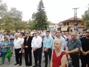 Εγκαίνια του εκλογικού κέντρου του Χρήστου Κομπατσιάρη στο Κολινδρό