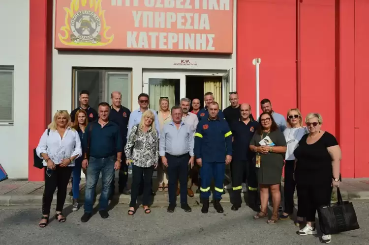 Επισκέψεις Γιάννη Ντούμου σε Πυροσβεστική, ΕΛ.ΑΣ και Λιμενικό