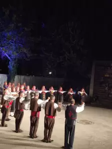 Εστία Πιερίδων Μουσών Κατερίνης: Μουσικοχορευτική εκδήλωση “Από την Ήπειρο στη Θράκη, ένα τραγούδι δρόμος”