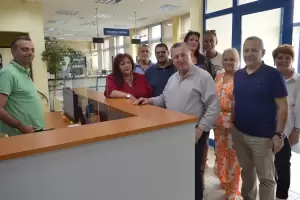 Εθιμοτυπικές επισκέψεις του υποψηφίου Δημάρχου Γιάννη Ντούμου στον ΕΦΚΑ και τη ΔΥΠΑ (πρώην ΟΑΕΔ)