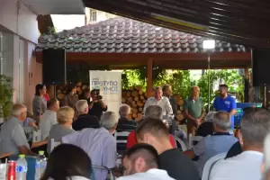 Γιάννης Ντούμος: «Από τα χωριά μας σήμερα λείπουν, δυστυχώς, τα αυτονόητα. Και αυτά θα κάνουμε την επόμενη μέρα» Γιάννης Ντούμος: «Από τα χωριά μας σήμερα λείπουν, δυστυχώς, τα αυτονόητα. Και αυτά θα κάνουμε την επόμενη μέρα»