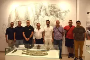 Γιάννης Ντούμος: Επισκέψεις στον Συνεταιρισμό Φαρμακοποιών και στον Σύλλογο «Μαστόδοντα» Νεοκαισάρειας