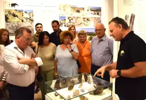 Γιάννης Ντούμος: Επισκέψεις στον Συνεταιρισμό Φαρμακοποιών και στον Σύλλογο «Μαστόδοντα» Νεοκαισάρειας