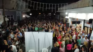 Ηχηρό, μαζικό και δυναμικό παρόν του κόσμου στα Εγκαίνια του Εκλογικού Κέντρου του Βαγγέλη Λαγδάρη