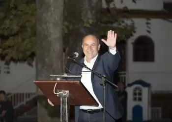 Ήταν αναμφίβολα από τις μεγαλύτερες προεκλογικές συγκεντρώσεις που έγιναν στον Πλαταμώνα, αυτή του Βαγγέλη Γερολιόλιου.