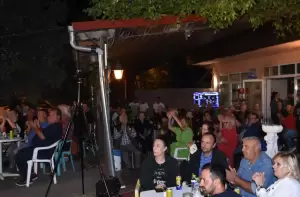 Η Κονταριώτισσα μίλησε! Λαοθάλασσα στην ομιλία του Πέτρου Κιάφα! Η Κονταριώτισσα μίλησε! Λαοθάλασσα στην ομιλία του Πέτρου Κιάφα!