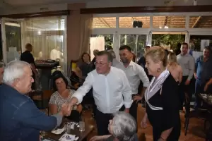 Κοσμοπλημμύρα στις εκδηλώσεις του Γιάννη Ντούμου στην Παραλία και στο Μοσχοχώρι Κοσμοπλημμύρα στις εκδηλώσεις του Γιάννη Ντούμου στην Παραλία και στο Μοσχοχώρι