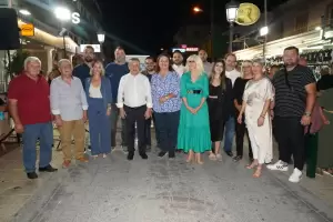 Κοσμοπλημμύρα στις εκδηλώσεις του Γιάννη Ντούμου στην Παραλία και στο Μοσχοχώρι Κοσμοπλημμύρα στις εκδηλώσεις του Γιάννη Ντούμου στην Παραλία και στο Μοσχοχώρι