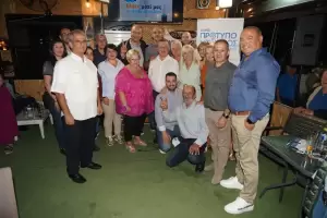 Μεγάλη λαϊκή υποδοχή στον Γιάννη Ντούμο, σε Σβορώνο και Κούκκο Μεγάλη λαϊκή υποδοχή στον Γιάννη Ντούμο, σε Σβορώνο και Κούκκο