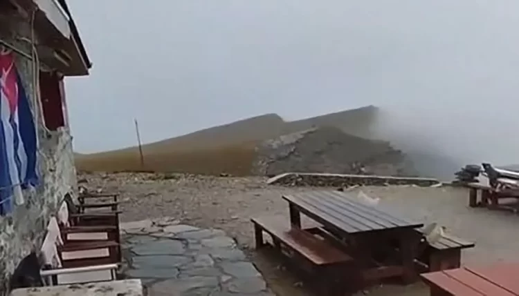 Όλυμπος: Το πρώτο χιόνι στο βουνό των Θεών (video)
