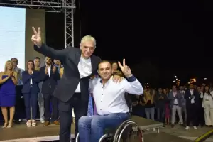 Πέτρος Κιάφας: Μεγαλειώδης σε όγκο και δυναμική η εκδήλωση στο Λιτόχωρο για την παρουσίαση των υποψηφίων Συμβούλων του Πέτρος Κιάφας: Μεγαλειώδης σε όγκο και δυναμική η εκδήλωση στο Λιτόχωρο για την παρουσίαση των υποψηφίων Συμβούλων του