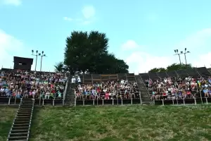 Πρεμιέρα των 11ων «Ολύμπιων εν Δίω» - Η παράσταση των Ισπανών μαθητών-ηθοποιών στο θέατρο Δίου Πρεμιέρα των 11ων «Ολύμπιων εν Δίω» – Η παράσταση των Ισπανών μαθητών ηθοποιών στο θέατρο Δίου