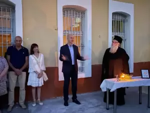 Στον Αγιασμό εκπαιδευτικών μονάδων ο Φώντας Μπαραλιάκος