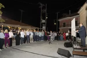 ΣΥΝΘΕΣΗ: Παλμός νίκης στη μεγάλη συγκέντρωση του Βαγγέλη Γερολιόλιου στη Σκοτίνα ΣΥΝΘΕΣΗ: Παλμός νίκης στη μεγάλη συγκέντρωση του Βαγγέλη Γερολιόλιου στη Σκοτίνα