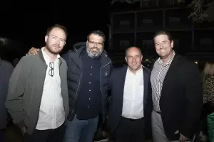 ΣΥΝΘΕΣΗ: Σε κατάμεστες πλατείες και καφενεία συνεχίζει την προεκλογική του εκστρατεία ο υποψήφιος δήμαρχος Βαγγέλης Γερολιόλιος ΣΥΝΘΕΣΗ: Σε κατάμεστες πλατείες και καφενεία συνεχίζει την προεκλογική του εκστρατεία ο υποψήφιος δήμαρχος Βαγγέλης Γερολιόλιος