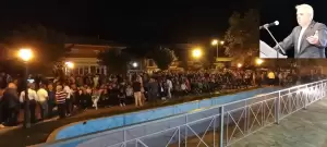 Σύσσωμο το χωριό του Αγίου Σπυρίδωνα υποδέχθηκε & αγκάλιασε τον Πέτρο Κιάφα Σύσσωμο το χωριό του Αγίου Σπυρίδωνα υποδέχθηκε & αγκάλιασε τον Πέτρο Κιάφα