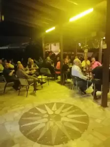 Θερμή υποδοχή κατοίκων, από τα Πλατανάκια, στον Πέτρο Κιάφα και στους Υποψ. Συμβούλους του Θερμή υποδοχή κατοίκων, από τα Πλατανάκια, στον Πέτρο Κιάφα και στους Υποψ. Συμβούλους του