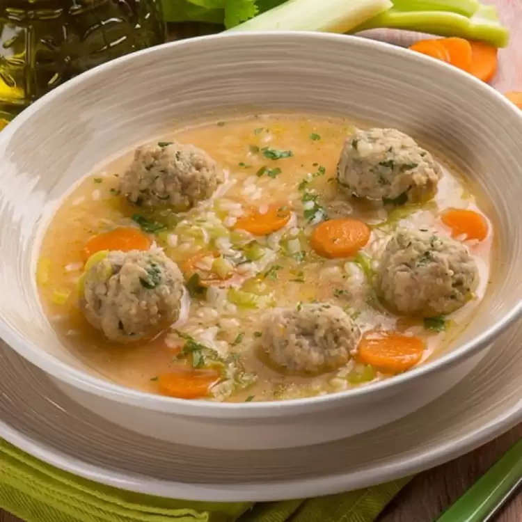 Τι θα φάμε σήμερα – Γιουβαρλάκια αυγολέμονο