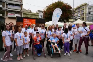 Τρέχω για την Κατερίνη: Έτρεξαν 2250 συμμετέχοντες - Μεγάλος νικητής Παναγιώτης Γραμμένος Τρέχω για την Κατερίνη: Έτρεξαν για 2250 συμμετέχοντες – Μεγάλος νικητής Παναγιώτης Γραμμένος