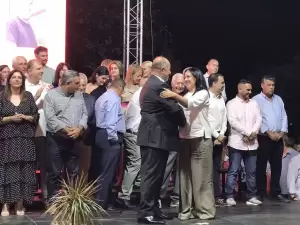 Βαγγέλης Γερολιόλιος - Σύνθεση: Η επίσημη παρουσίαση του υποψήφιου δήμαρχου για τον Δήμο Δίου Ολύμπου (φωτορεπορτάζ) Βαγγέλης Γερολιόλιος – Σύνθεση: Η επίσημη παρουσίαση του υποψήφιου δήμαρχου για τον Δήμο Δίου Ολύμπου