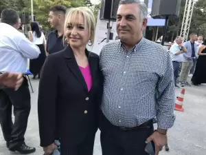 Βαγγέλης Γερολιόλιος - Σύνθεση: Η επίσημη παρουσίαση του υποψήφιου δήμαρχου για τον Δήμο Δίου Ολύμπου (φωτορεπορτάζ) Βαγγέλης Γερολιόλιος – Σύνθεση: Η επίσημη παρουσίαση του υποψήφιου δήμαρχου για τον Δήμο Δίου Ολύμπου