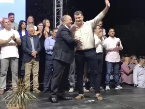 Βαγγέλης Γερολιόλιος - Σύνθεση: Η επίσημη παρουσίαση του υποψήφιου δήμαρχου για τον Δήμο Δίου Ολύμπου (φωτορεπορτάζ) Βαγγέλης Γερολιόλιος – Σύνθεση: Η επίσημη παρουσίαση του υποψήφιου δήμαρχου για τον Δήμο Δίου Ολύμπου