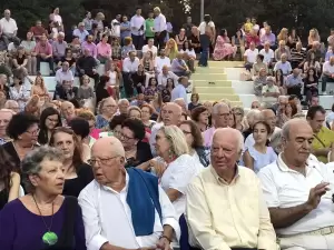 Βαγγέλης Γερολιόλιος - Σύνθεση: Η επίσημη παρουσίαση του υποψήφιου δήμαρχου για τον Δήμο Δίου Ολύμπου (φωτορεπορτάζ) Βαγγέλης Γερολιόλιος – Σύνθεση: Η επίσημη παρουσίαση του υποψήφιου δήμαρχου για τον Δήμο Δίου Ολύμπου