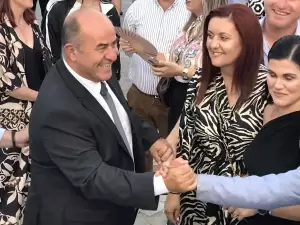 Βαγγέλης Γερολιόλιος - Σύνθεση: Η επίσημη παρουσίαση του υποψήφιου δήμαρχου για τον Δήμο Δίου Ολύμπου (φωτορεπορτάζ) Βαγγέλης Γερολιόλιος – Σύνθεση: Η επίσημη παρουσίαση του υποψήφιου δήμαρχου για τον Δήμο Δίου Ολύμπου