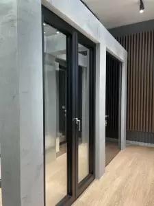 Η Alumil ισχυροποιεί τη διεθνή παρουσία της: Νέο Showroom στο Σεράγεβο