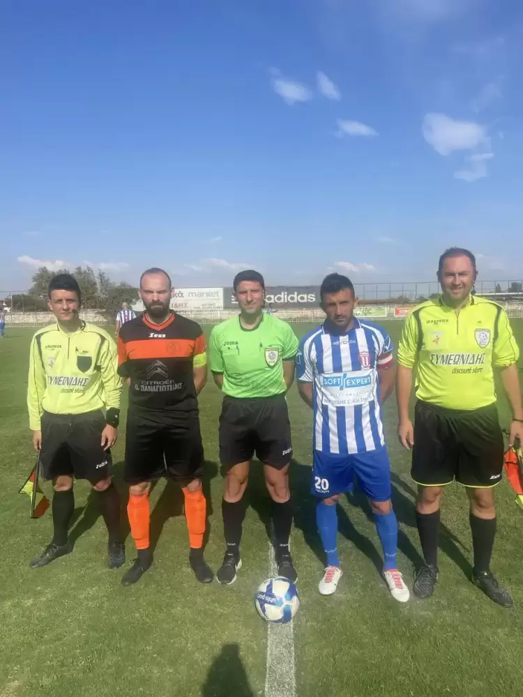 Αιγινιακός - Αναγέννηση Κολινδρού 2 -0 με πρωταγωνιστή το Βασίλη Χατζηδίμπα Αιγινιακός – Αναγέννηση Κολινδρού 2 0 με πρωταγωνιστή το Βασίλη Χατζηδίμπα