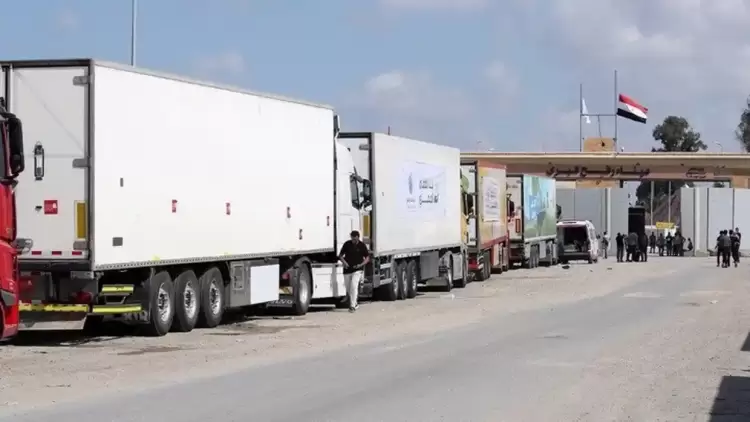 Άνοιξε το πέρασμα της Ράφα - Περνά ανθρωπιστική βοήθεια στη Λωρίδα της Γάζας Άνοιξε το πέρασμα της Ράφα – Περνά ανθρωπιστική βοήθεια στη Λωρίδα της Γάζας