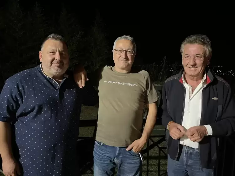 Δίπλα σε καλούς φίλους και συναγωνιστές του συνεχίζει ο Παναγιώτης Καζαντσίδης, υποψήφιος δημοτικός σύμβουλος Κατερίνης με την παράταξη «Εκκίνηση».  