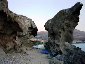 Εκδρομές στη Λήμνο με βάση την Μύρινα